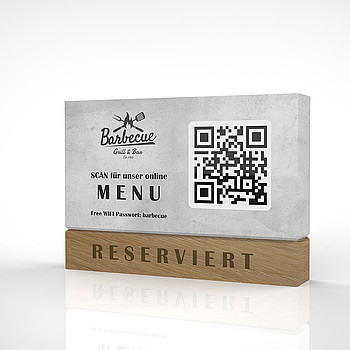QR-Sign aus Holz & Beton