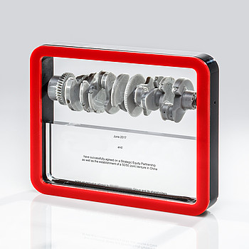Tombstone aus Acrylglas / Plexiglas "Powertrain"