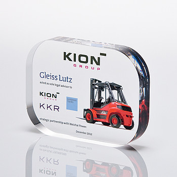 Tombstone made of clear acrylic glass with digital print „KION“
