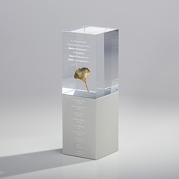 Ginkgo award made of acrylic glass