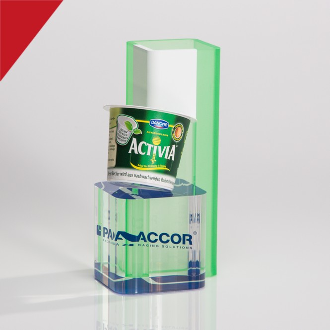 Produkt Award aus Acrylglas „Danone“